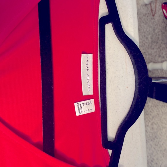 Susan Graver modern Essential Liquid knit tunic with button - Picture 5 of 5